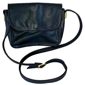 Vintage Hillary Hanson leather crossbody minimalist bag 80s 90s navy blue purse​